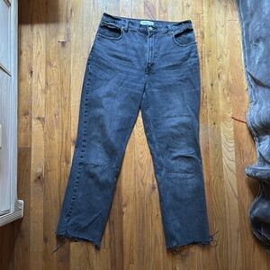 Abercrombie & Fitch‎ The 90s Straight Ultra High Rise Jeans Raw Vent Hem